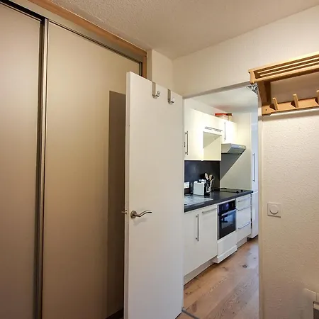 Renove Confortable, Proche Pistes Et Commerces, Balcon Flaine